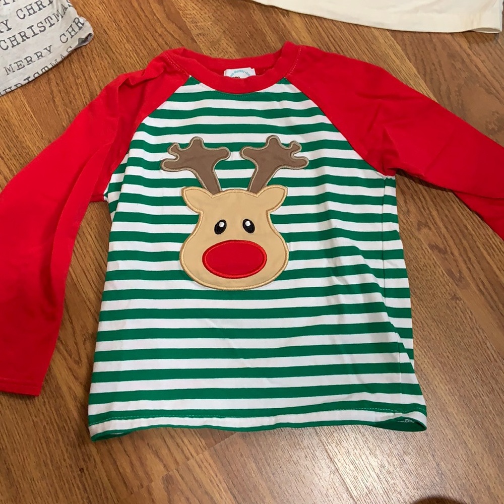 Reindeer shirt 3T